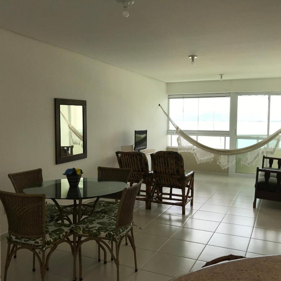 Apartamento Pe Na Areia Frente Para O Mar E Piscina Na Prainha Caraguatatuba Exterior foto