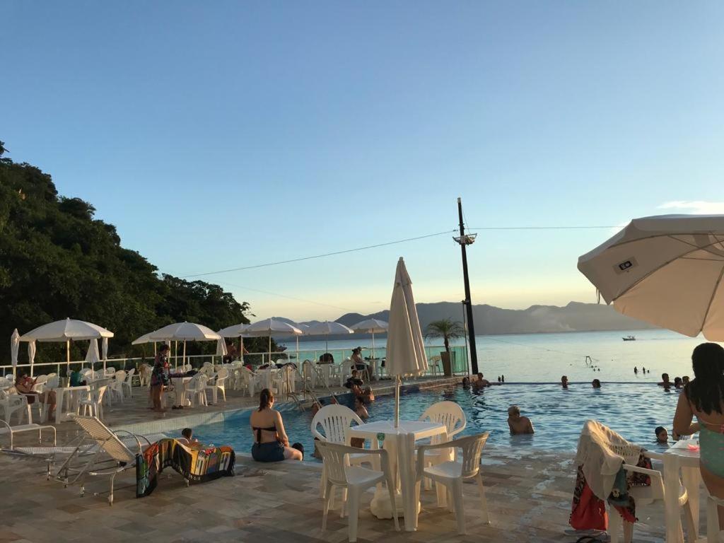 Apartamento Pe Na Areia Frente Para O Mar E Piscina Na Prainha Caraguatatuba Exterior foto